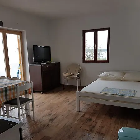 Zmaj Lägenhet Zavala